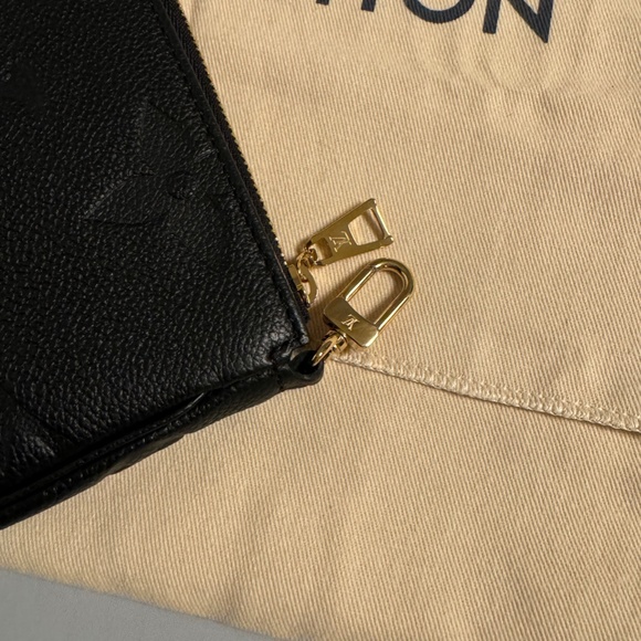 LOUIS VUITTON Empreinte Monogram Giant Multi Pochette Accessories Pochette ONLY - Picture 15 of 15